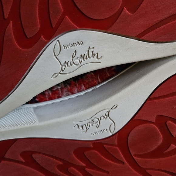 Women's Christian Louboutin Multicolor Velvet Wool Designer Sneakers Size 8 US - Picture 15 of 16